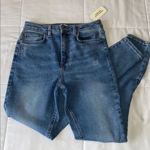 New FOREVER 21 High-Rise Skinny Jeans